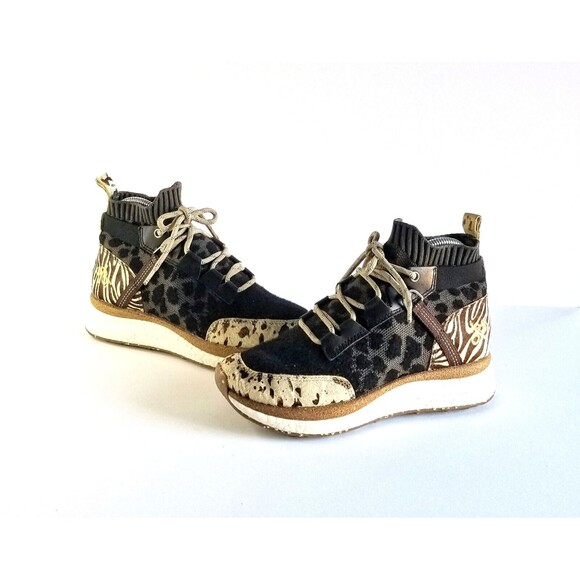 OTBT Shoes - OTBT Women's Hybrid High Top Sneakers Animal Print Sz 7 Calf Hair Outdoor Travel